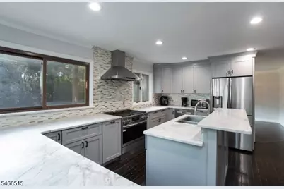 116 Emerson Rd, Franklin Township, NJ 08873 - Photo 4