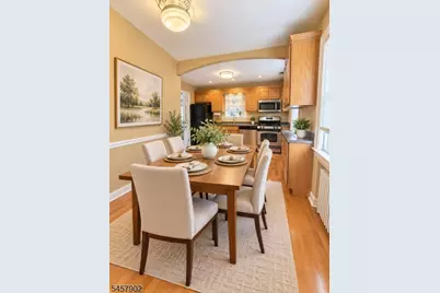 305 Luddington Ave, Clifton, NJ 07011 - Photo 4