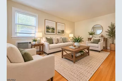 305 Luddington Ave, Clifton, NJ 07011 - Photo 2