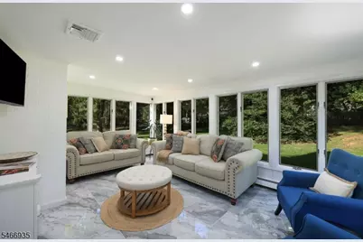 62 Guinard Dr, Watchung, NJ 07069 - Photo 8