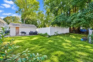 19 Cona Ct, Haledon, NJ 07508 - Photo 20