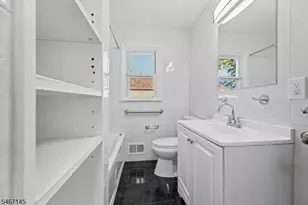 20 Suydam Ave, Edison, NJ 08817 - Photo 18