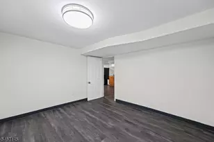 20 Suydam Ave, Edison, NJ 08817 - Photo 38
