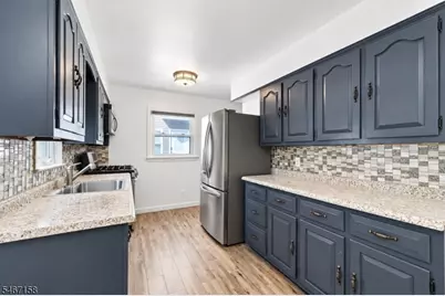 49 Warren St, Clifton, NJ 07013 - Photo 6