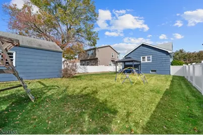 49 Warren St, Clifton, NJ 07013 - Photo 16