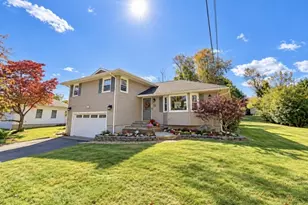 21 Alan Ln, Mine Hill, NJ 07803 - Photo 2