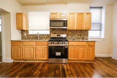 132 Telford St #1, Newark, NJ 07106 - Photo 2