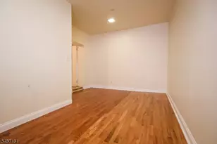 132 Telford St, Newark, NJ 07106 - Photo 10