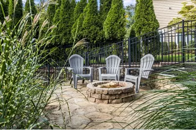 22 Sloping Hill Ter, Wayne, NJ 07470 - Photo 40