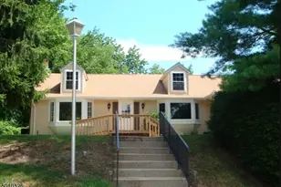 90 Carriage Ln, Sparta Township, NJ 07871 - Photo 20