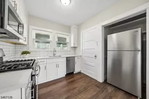54 Label St, Montclair Twp., NJ 07042 - Photo 32