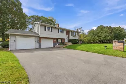 424 S 1st St, Lopatcong Township, NJ 08865 - Photo 2