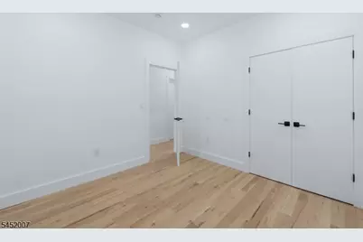 369 W 6th Ave, Newark, NJ 07107 - Photo 12
