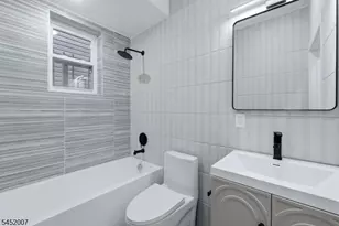 369 W 6th Ave, Newark, NJ 07107 - Photo 30