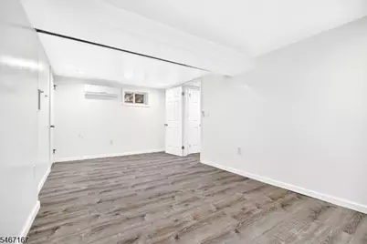 50 Oakwood Ave, Bloomfield, NJ 07003 - Photo 36