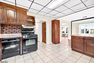 50 Oakwood Ave, Bloomfield, NJ 07003 - Photo 14