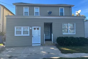 721 Lincoln Blvd, Middlesex, NJ 08846 - Photo 1