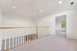 204 Edmonton Ct, Livingston, NJ 07039 - Photo 16
