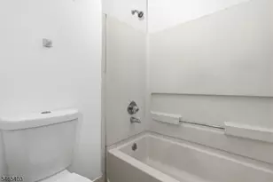 179 Columbia Ave, Passaic, NJ 07055 - Photo 14
