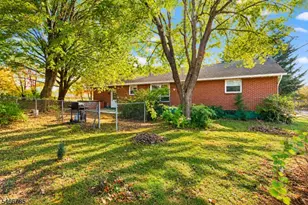 607 Ohio Ave, Pohatcong Township, NJ 08865 - Photo 26