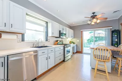 10 New St, Butler, NJ 07405 - Photo 10