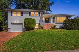 15 Adelphi Ct, Edison, NJ 08837 - Photo 1
