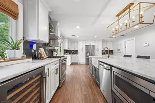 41 Carlos Dr, Fairfield, NJ 07004 - Photo 10