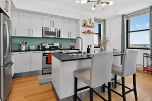 4 Beacon Way, Jersey City, NJ 07304 - Photo 22