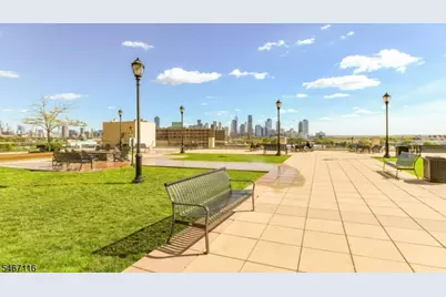 4 Beacon Way, Jersey City, NJ 07304 - Photo 10