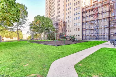 4 Beacon Way, Jersey City, NJ 07304 - Photo 42