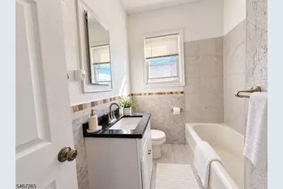 970 W Grand St #4, Elizabeth, NJ 07202 - Photo 8