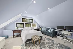 891 River Dr, Elmwood Park, NJ 07407 - Photo 26