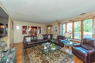 18 Summit Ave, Cedar Grove, NJ 07009 - Photo 6