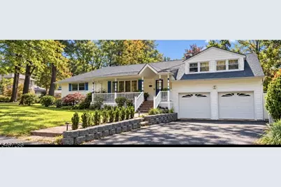 1 Ledgewood Trl, Kinnelon, NJ 07405 - Photo 1
