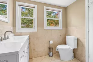 1 Ledgewood Trail, Kinnelon, NJ 07405 - Photo 6