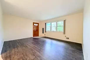 9C Hawaii Ct, Old Bridge Township, NJ 07747 - Photo 2