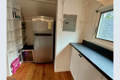 218 Park St #2, Montclair, NJ 07042 - Photo 6