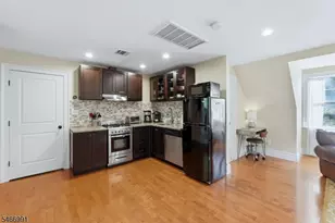13 Tannery Ln, Roseland, NJ 07068 - Photo 6