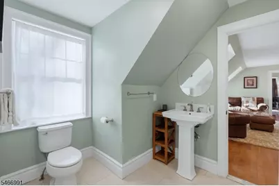 13 Tannery Ln #A, Roseland, NJ 07068 - Photo 12