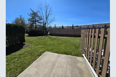 154 Castle Ridge Dr, East Hanover Township, NJ 07936 - Photo 22