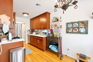 333 Liberty St, Little Ferry, NJ 07643 - Photo 4