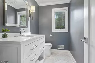 31 Stone Dr, West Orange Township, NJ 07052 - Photo 10