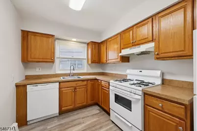53 Union St, Montclair, NJ 07042 - Photo 2