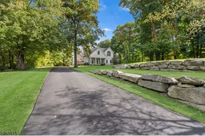 43 Stonehedge Dr, Hardyston Township, NJ 07460 - Photo 2