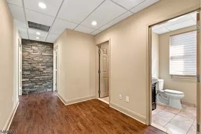 28 Bowling Green Pkwy, Jefferson Township, NJ 07849 - Photo 22