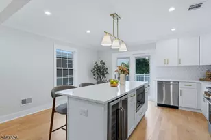 52 Pine St, Millburn, NJ 07041 - Photo 4