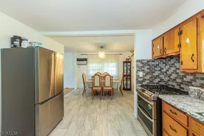 25 Sunset Ter, Wayne, NJ 07470 - Photo 14