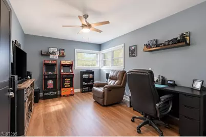 675 Pierpont St, Rahway, NJ 07065 - Photo 40