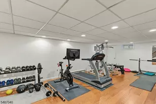 109 Meadowbrook Rd, Randolph Township, NJ 07869 - Photo 36