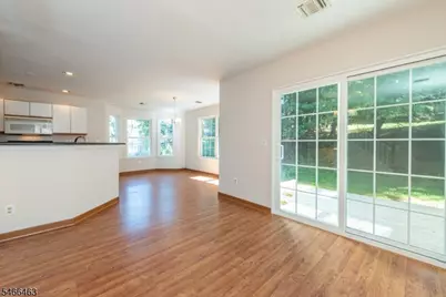 702 Buckland Court, Denville, NJ 07834 - Photo 4